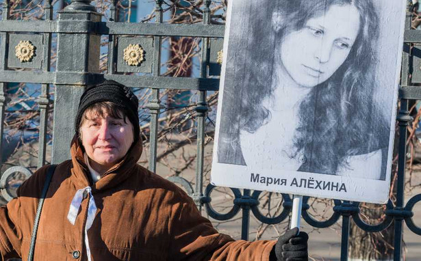 Protest po zatrzymaniu Marii Alochiny w Moskwie