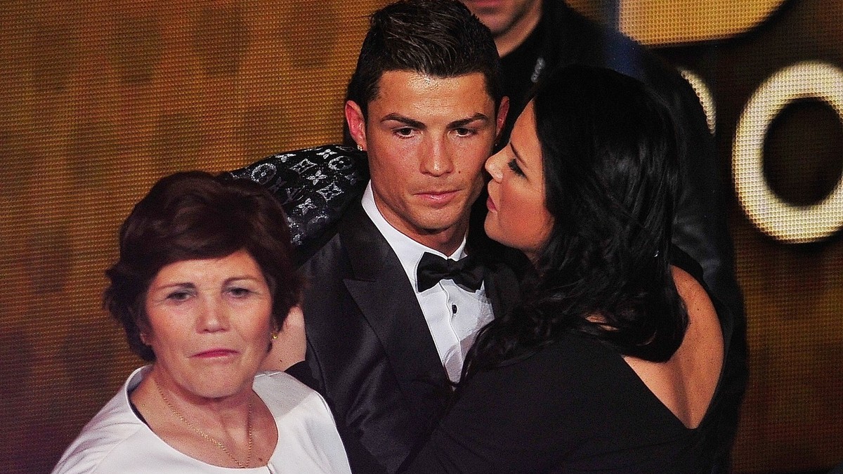 Kristijano Ronaldo sa majkom i sestrom Katjom