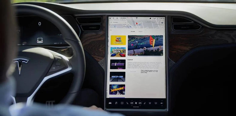 System rozrywkowo-informacyjny z aut marki Tesla