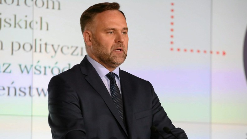 Dawid Jackiewicz wciąż ministrem. Prezes PiS zdecyduje jak długo