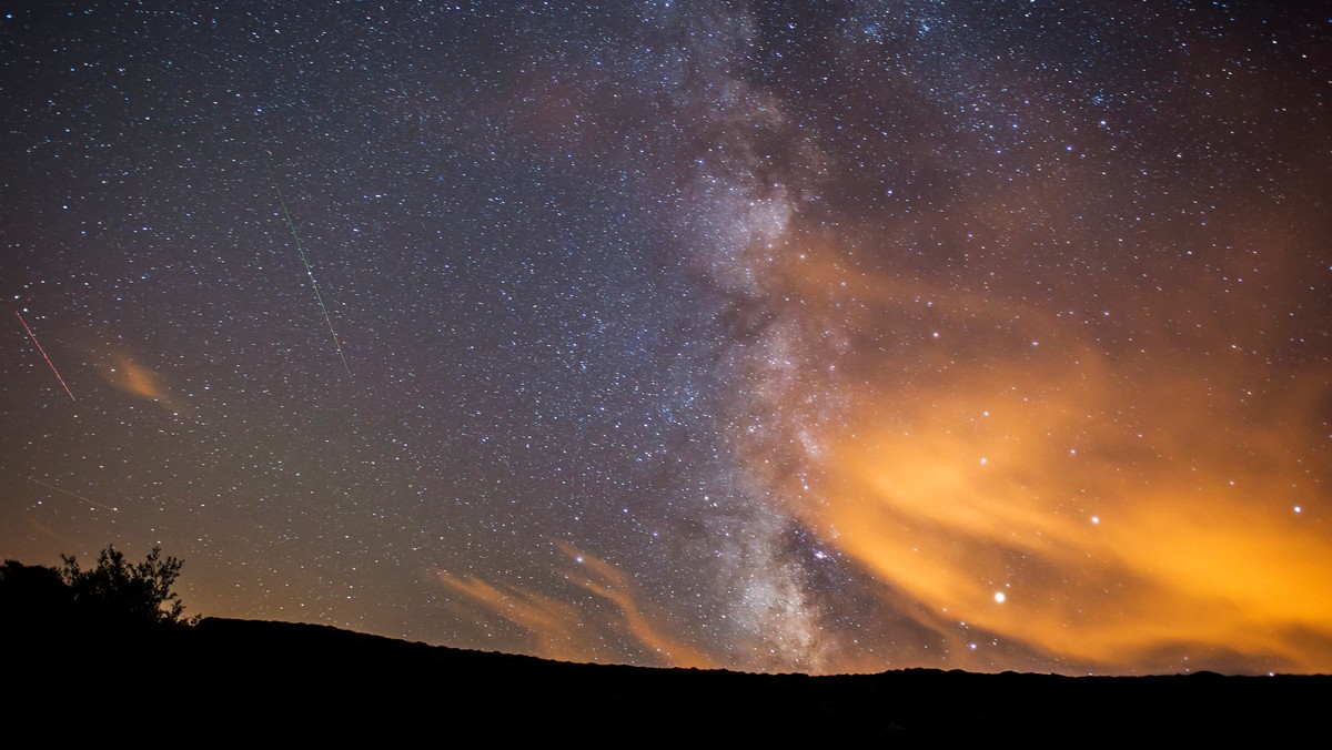 SPAIN METEOR PERSEID SHOWER (Perseid meteor shower in Spain)