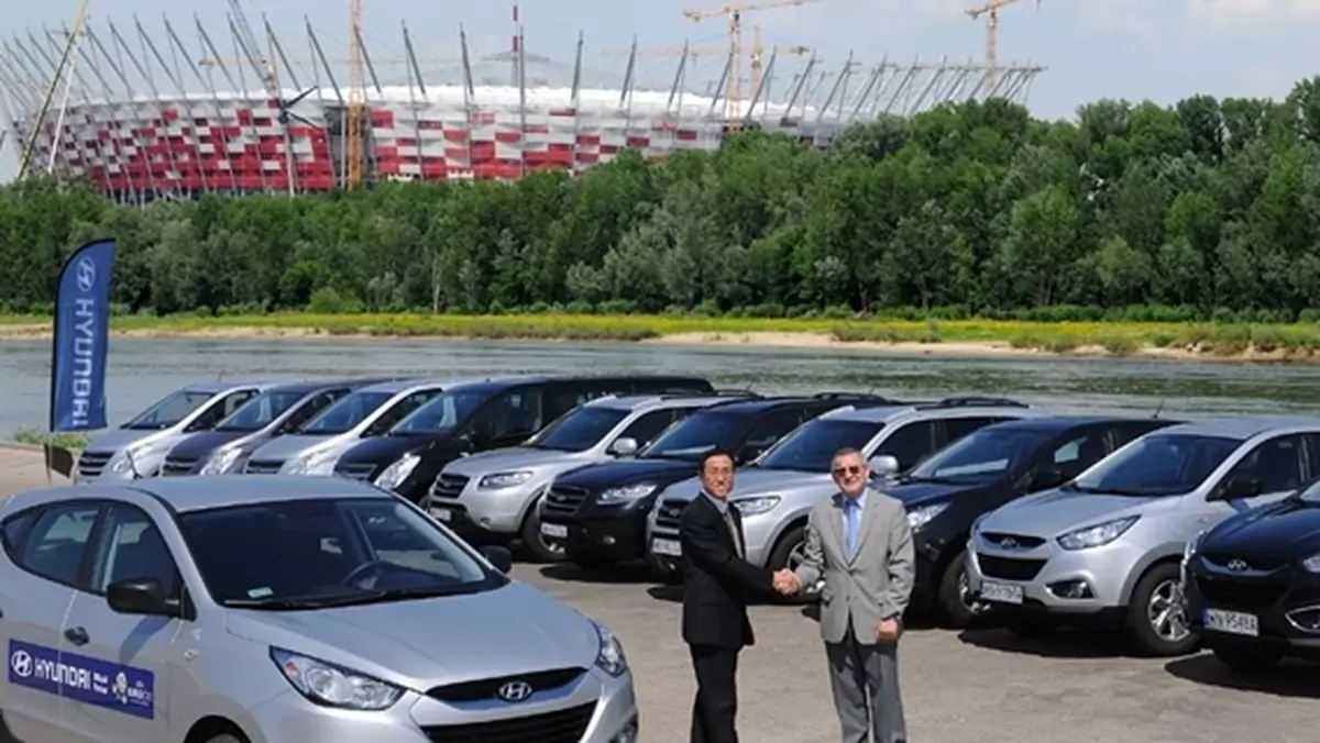 Hyundai rozpoczął przekazywanie aut na Euro 2012