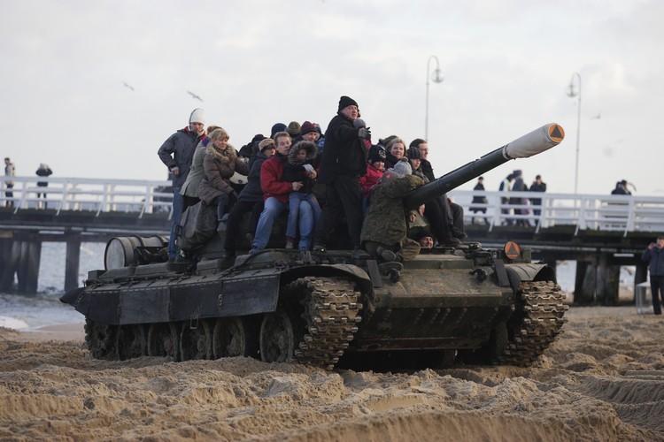 W Sopocie zorganizowano przejazd zabytkowymi pojazdami