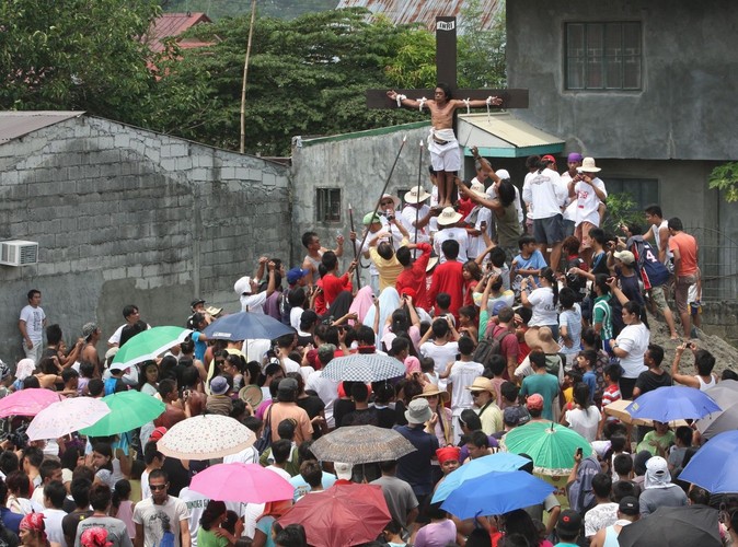 Wielki Piątek na Filipinach