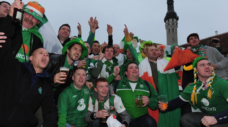 Az ír szurkolók átlagosan 15 korsó sört ittak naponta a négy évvel ezelőtti Eb alatt /Fotó: Europress-GettyImages