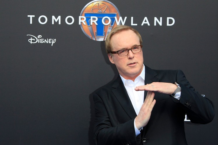 Reżyser Brad Bird na premierze 'Krainy jutra'