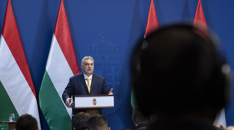 Orbán Viktor miniszterelnök évindító nemzetközi sajtótájékoztatóján a Karmelita kolostorban 2020. január 9-én. Fotó: MTI/Szigetváry Zsolt