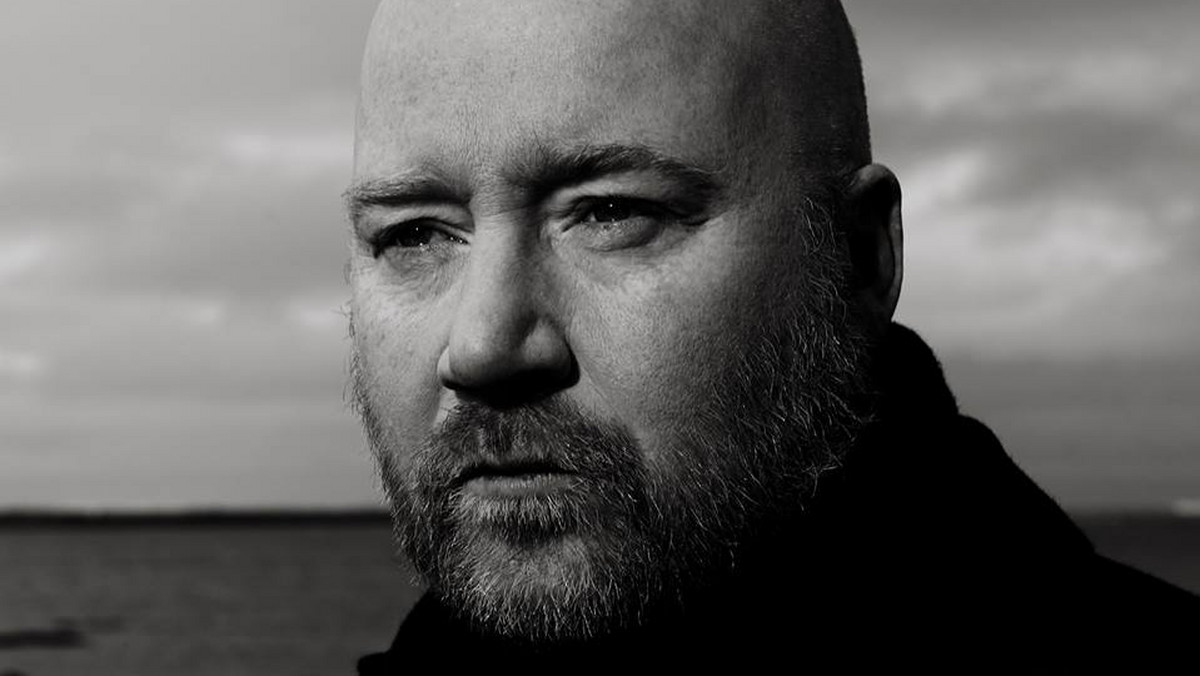 Jóhann Jóhannsson, islandzki kompozytor, autor muzyki do filmów „Sicario”, „Nowy początek” czy „Teoria wszystkiego” nie żyje. Informacje o śmierci artysty pojawiły się na jego fanapge’u na Facebooku. Jóhannsson miał 48 lat. Przyczyna śmierci nie jest znana.