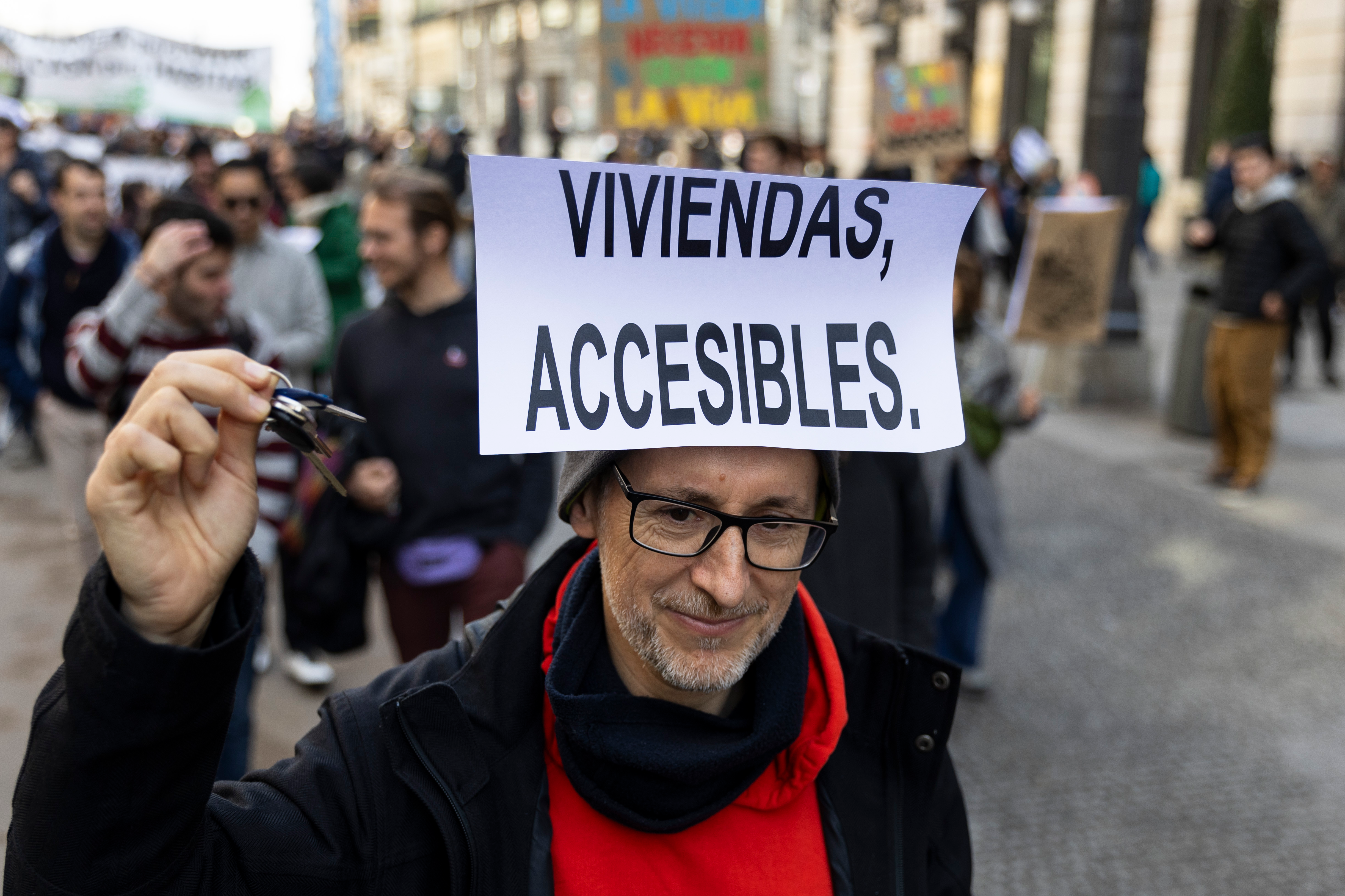 Madrid anuncia 15.000 viviendas y ayudas de hasta 1.000€ por nacimiento