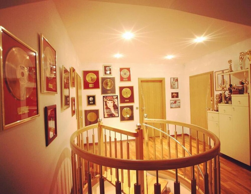 Dvorac Dragane Mirković