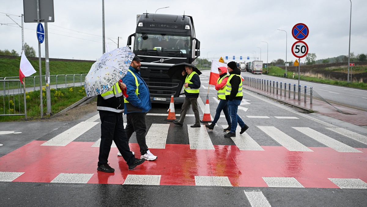 Granice z Ukrainą zablokowane. Rolnicy nie przepuszczają ciężarówek