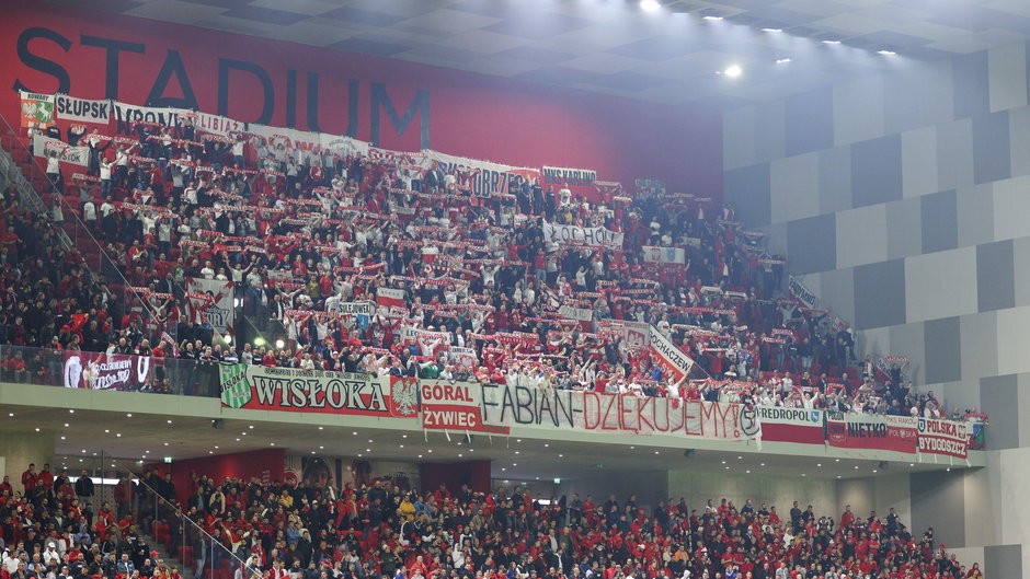 Polscy kibice na meczu Albania - Polska (0:1)