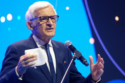 Buzek: Polska w sposób katastrofalny zaniedbała negocjacje w sprawie Turowa