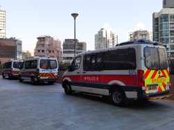Policja w Pekinie apeluje, by nie zbliżać się do olimpijskich pojazdów