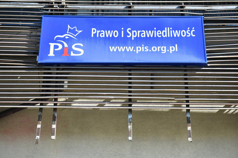 Zebrało się kierownictwo PiS w sprawie bieżącej sytuacji w kraju