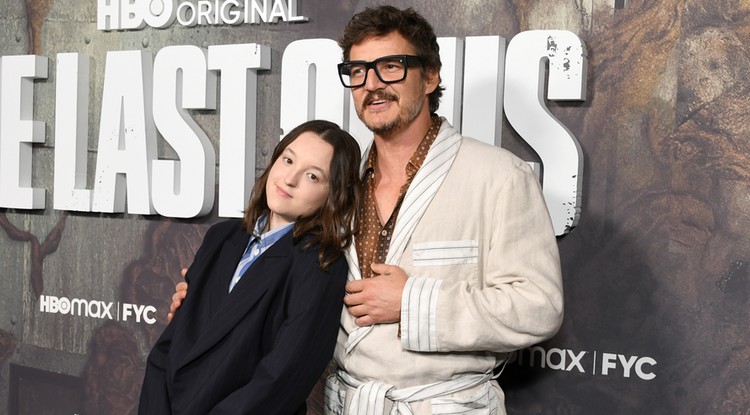 Bella Ramsey és Pedro Pascal