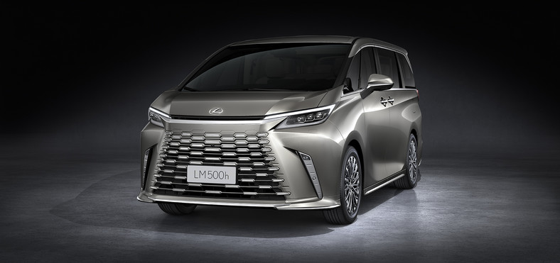 Lexus LM 350h. Ekskluzywny van z Azji debiutuje w Europie