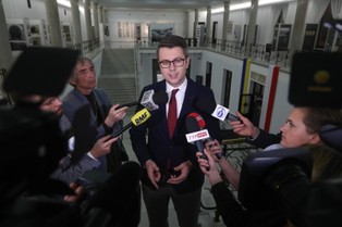 Müller: Polska planuje kilka elektrowni jądrowych. Możliwa współpraca z innymi krajami