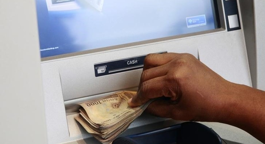 Nigerian banks begin implementation of new charges on ATMs, eTransfers