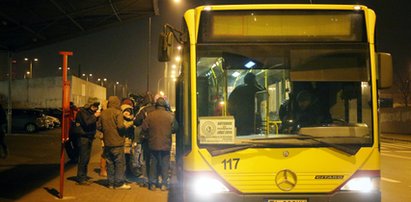 Specjalny autobus ratuje życie bezdomnym w Łodzi