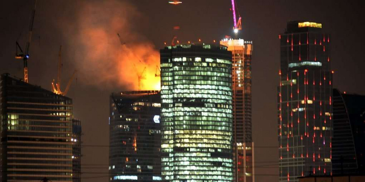 Najwyższy budynek w Europie w ogniu! FOTO