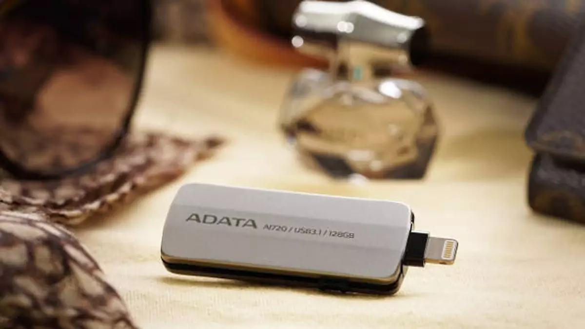 ADATA i-Memory AI720 - kluczy USB z Lightning dla twojego iPhone'a