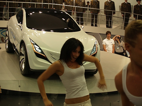 Światowe premiery prosto z Moskwy. Moscow Motor Show 2008