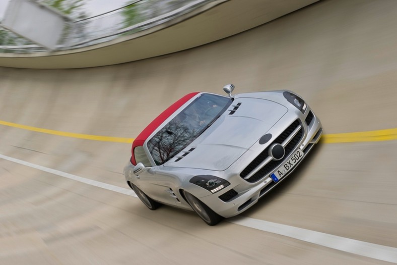 Mercedes SLS AMG Roadster