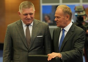 Robert Fico i Donald Tusk 