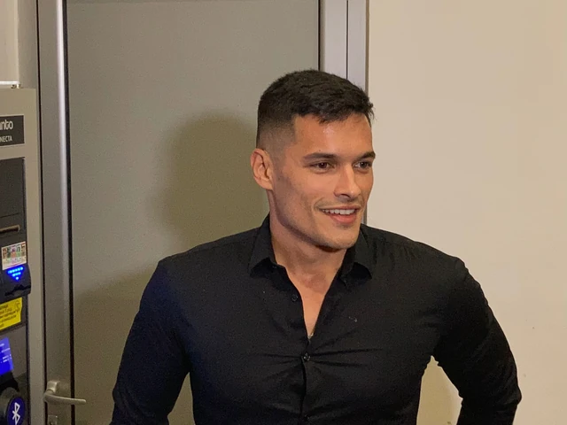 RASKRINKAO JE LAŽNE PROFILE STANIJE DOBROJEVIĆ, pa se raspištoljio, sa sve krstom oko vrata! (Foto)