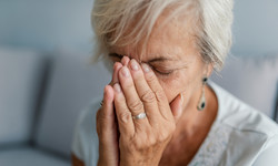 Rok po COVID-19 dramatycznie rośnie ryzyko alzheimera. Dwa ważne powody i tajemnica 