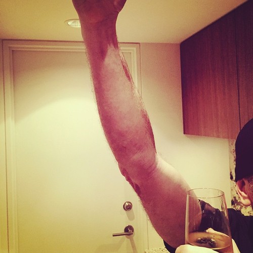 'The Edge' (z ang. 'Krawędź') nie zauważył krawędzi sceny