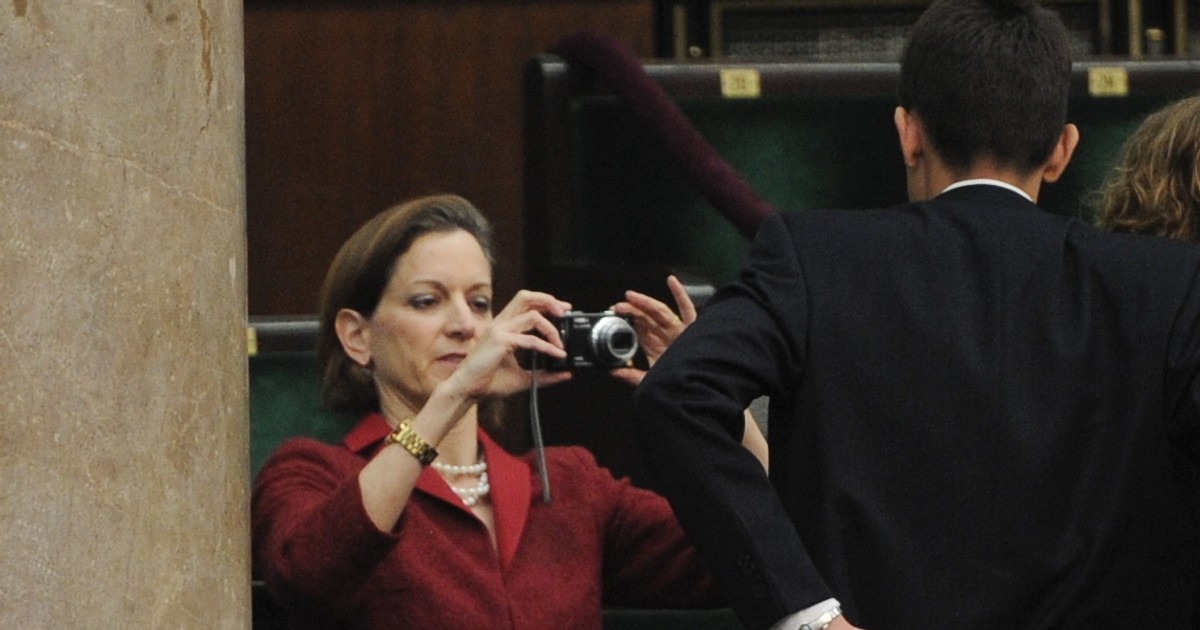 Radosław Sikorski marszałkiem Sejmu, a żona Anne Applebaum ...