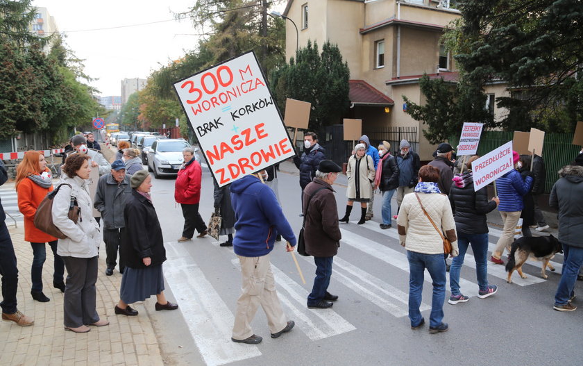 Protest mieszkańców Mokotowa. Chcą przedłużenia Woronicza