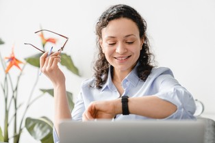 Dodatkowy dzień wolny w listopadzie. Premier wydał zarządzenie gwarantujące długi weekend od 8 do 11 listopada 2025