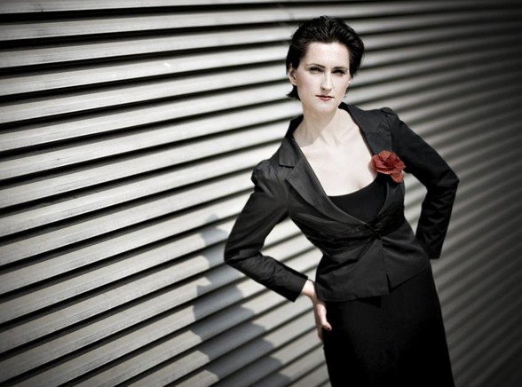 Pracowniczki Książnicy Pomorskiej w Szczecinie postanowiły walczyć ze stereotypem szarej i nudnej bibliotekarki i wzięły udział w odlotowej sesji zdjęciowej