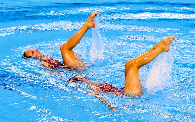 Balet w wodzie, czyli pływaczki synchroniczne w akcji
