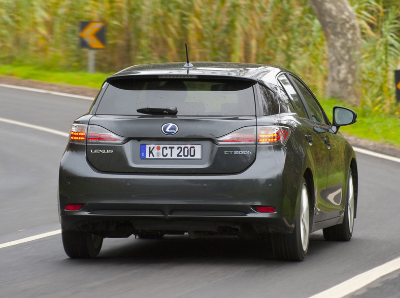 Lexus CT 200h: kompakt klasy premium