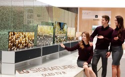 Ten telewizor możesz zwinąć do szafki. LG pokazuje nowy OLED na CES