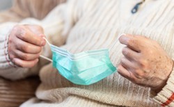 39 proc. seniorów nie wiedziało o rządowym pakiecie wsparcia w czasie pandemii