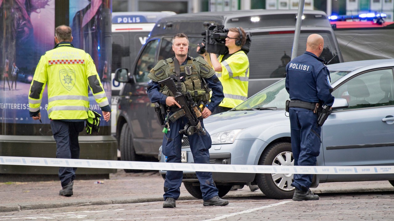 Atak nożownika w Finlandii. Są ranni