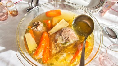 zdejmujesz szumowiny z rosołu? jeśli tak, to musisz to koniecznie wiedzieć. chodzi o smak