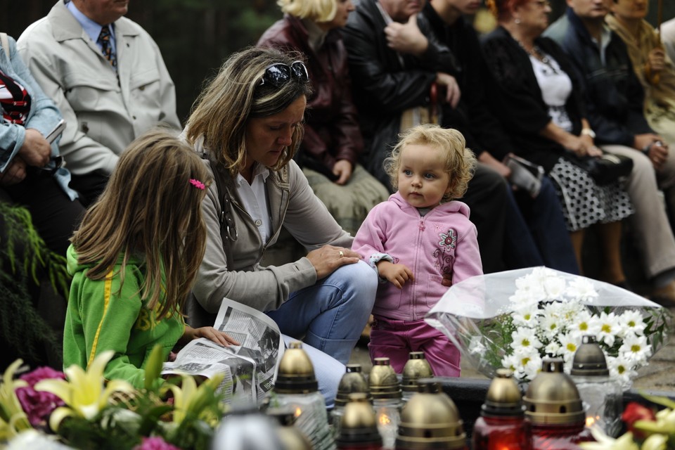 Otłoczyn: rocznica największej katastrofy kolejowej. Fot. PAP/Maciej Rozwadowski