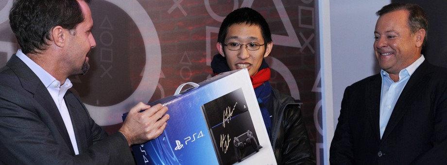 USA PLAYSTATION 4 LAUNCH