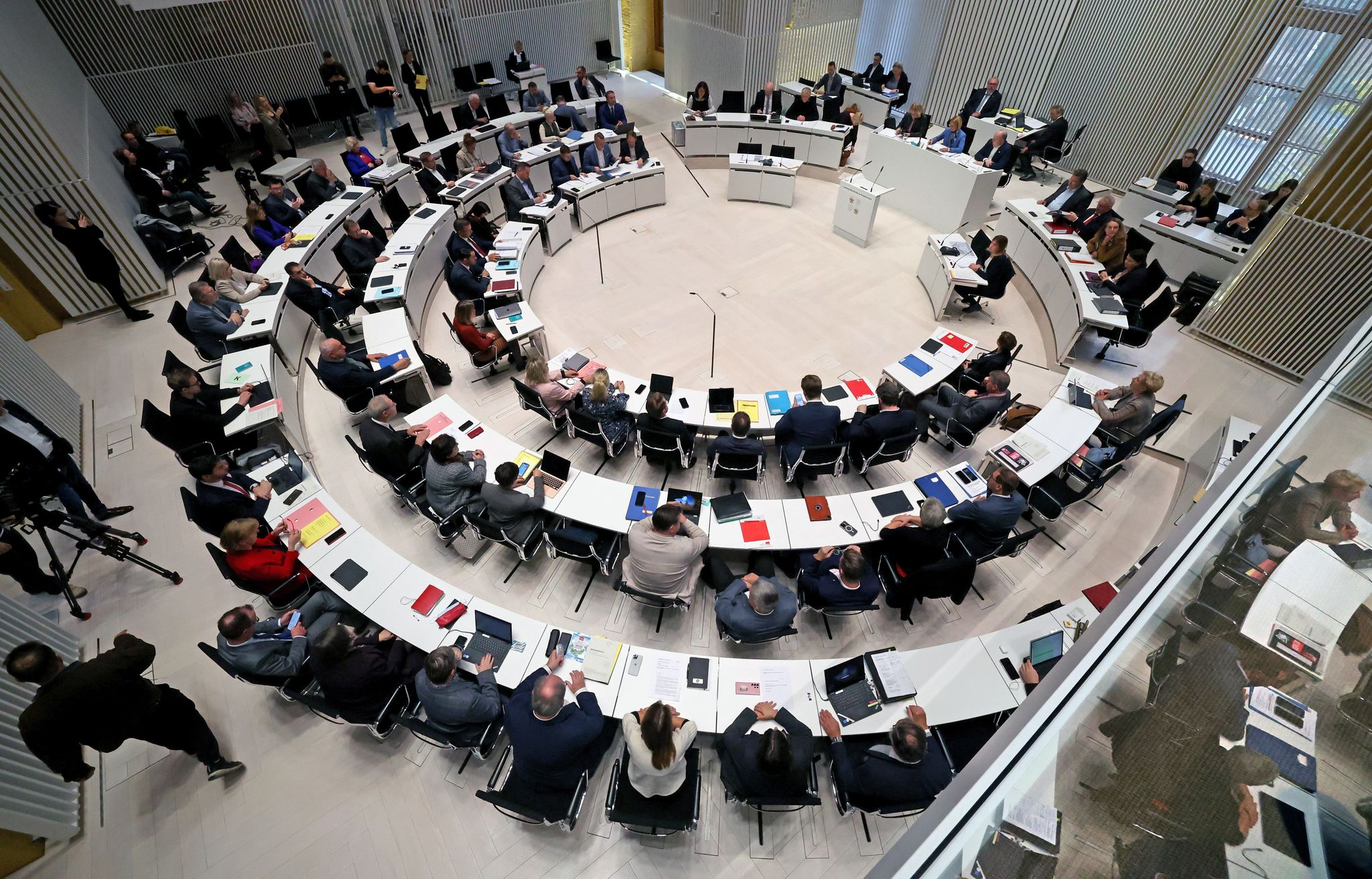 AfD erreicht 38% in MV - SPD-Regierung vor dem Aus