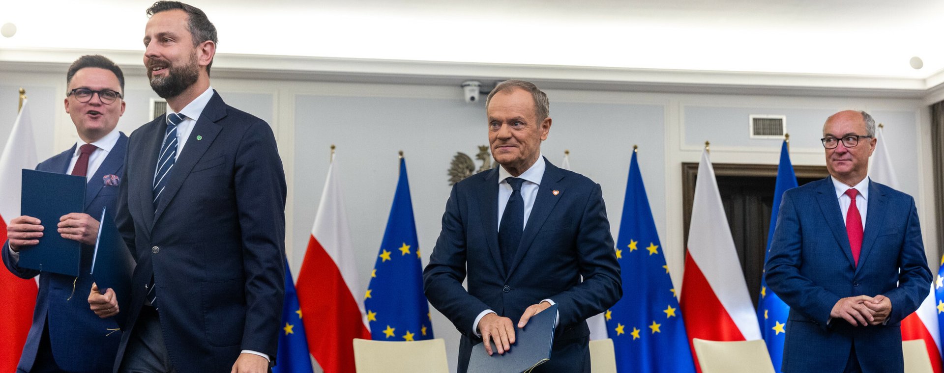 Liderzy nowej koalicji większościowej w Sejmie: Szymon Hołownia, Władysław Kosiniak-Kamysz, Donald Tusk i Włodzimierz Czarzasty