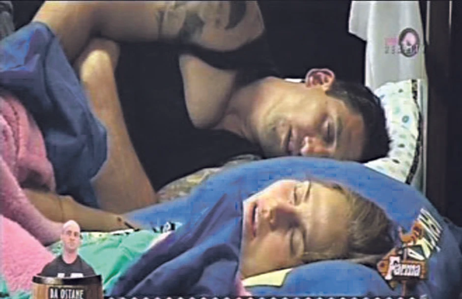 Spavaju u istom krevetu: Nerazdvojni od početka rijalitija