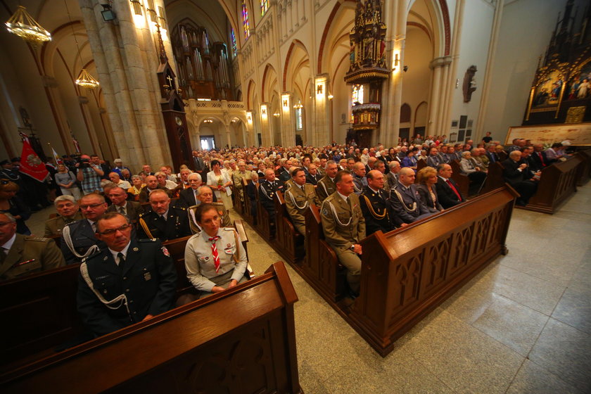 Łódź oddała cześć bohaterom w dzień Wniebowzięcia Najświętszej Maryi Panny i Święto Wojska Polskiego