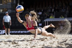 Piasek, skąpe stroje, piękne ciała i sportowe emocje [FOTO]