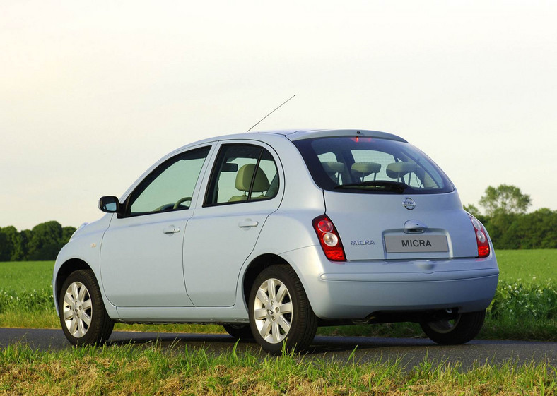 Używany Nissan Micra K12 nowoczesność omal jej nie popsuła!